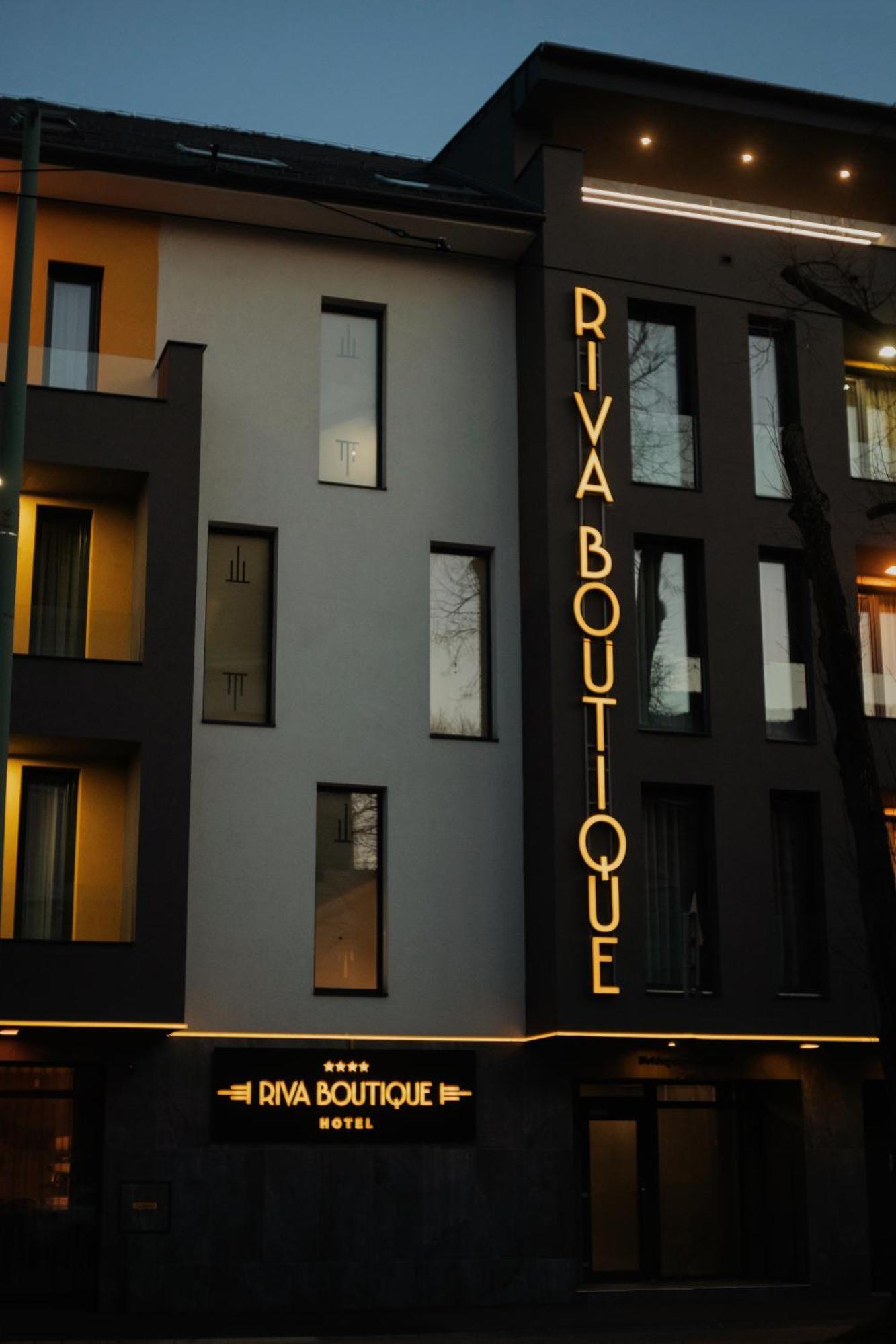 Riva Boutique Hotel セゲド エクステリア 写真