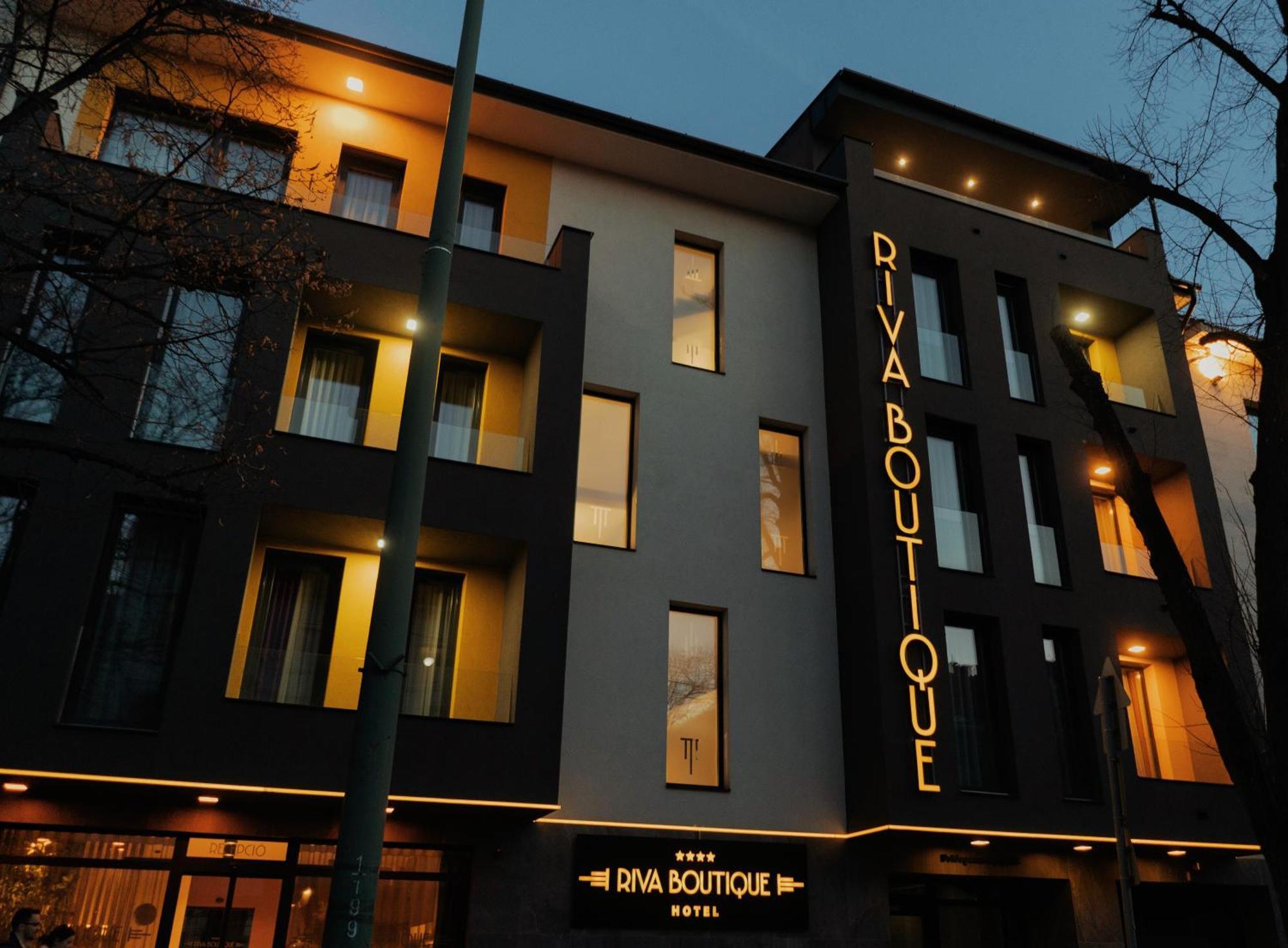 Riva Boutique Hotel セゲド エクステリア 写真