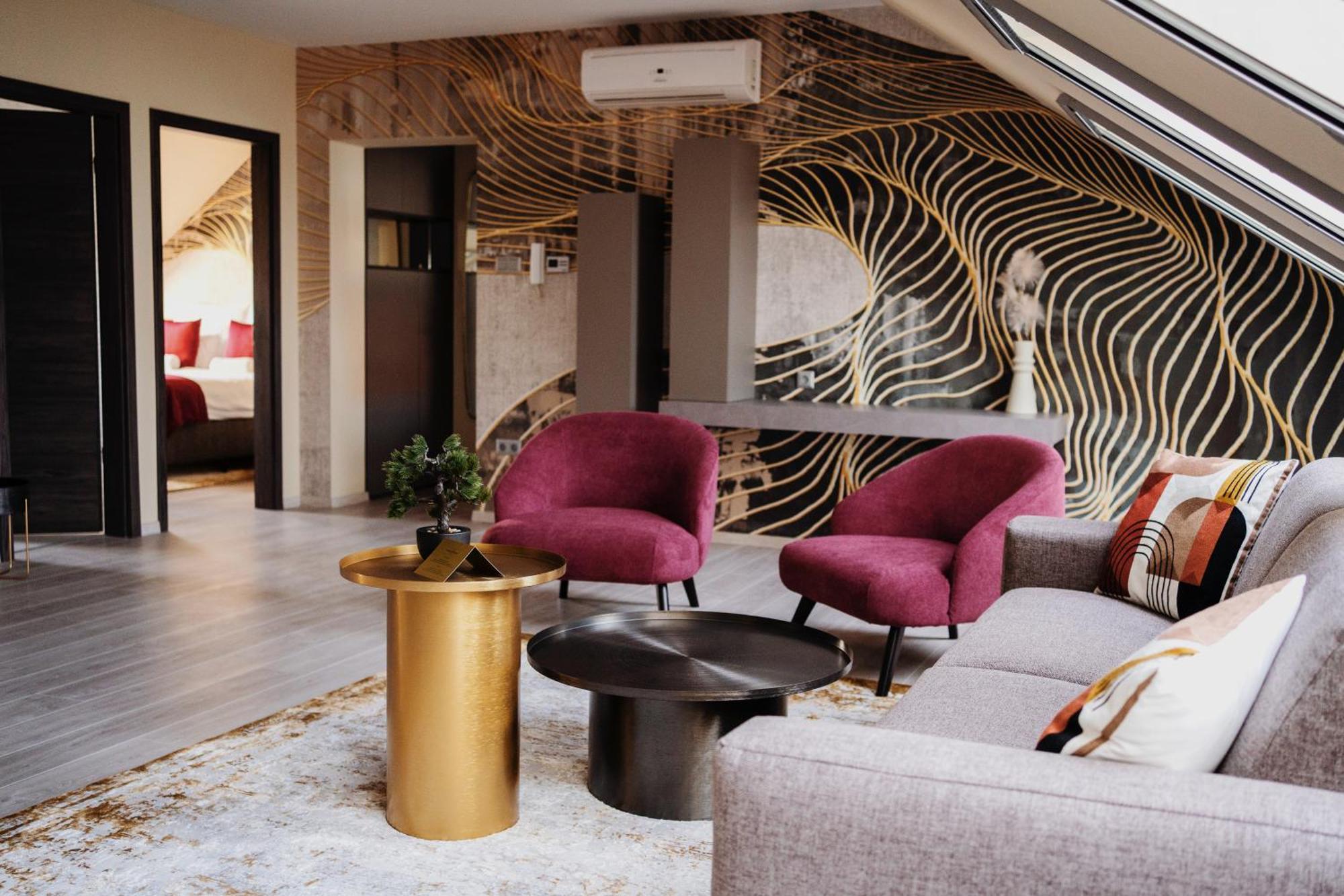 Riva Boutique Hotel セゲド エクステリア 写真