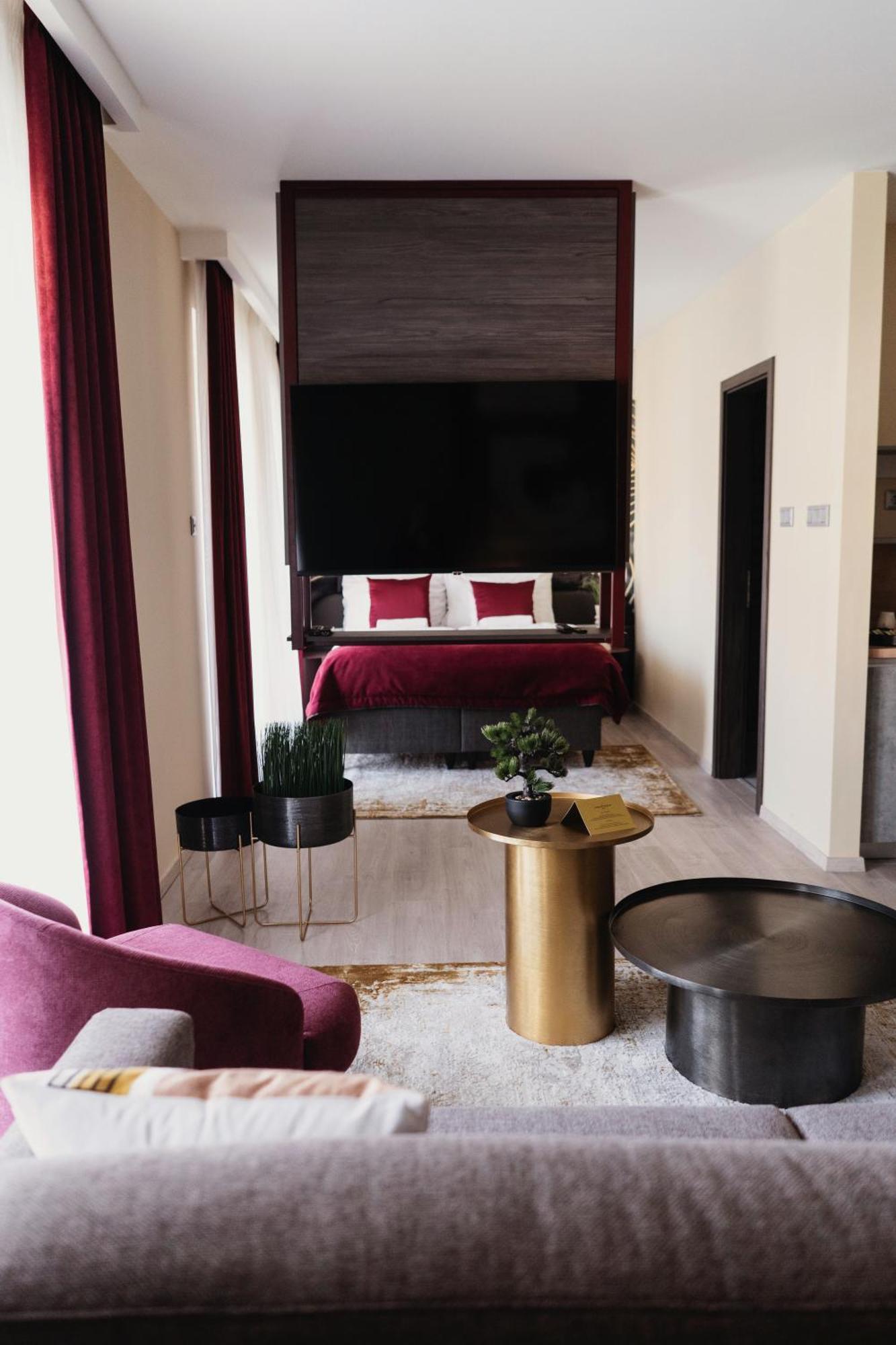 Riva Boutique Hotel セゲド エクステリア 写真